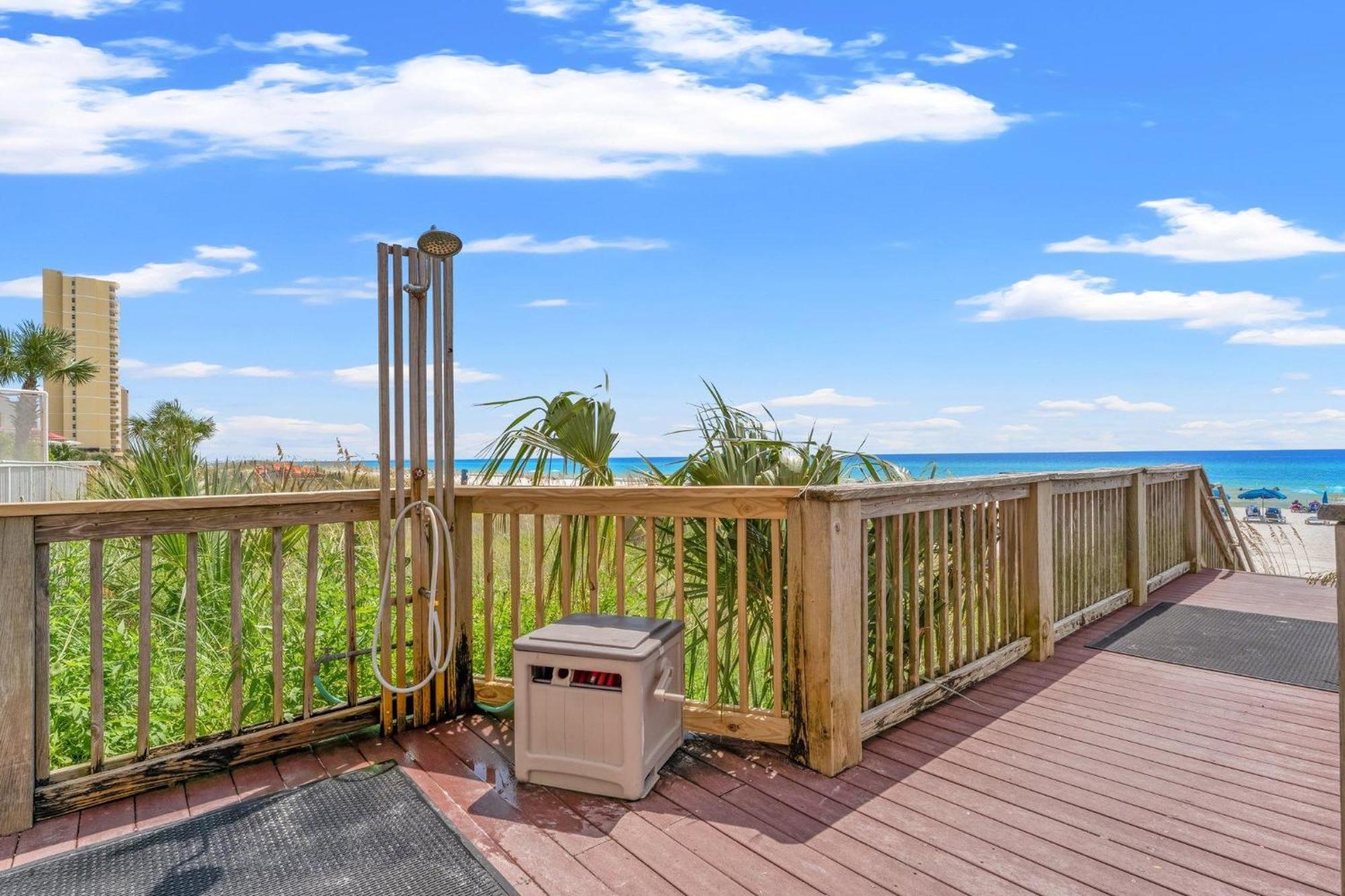 Holiday home Tropic Winds 702